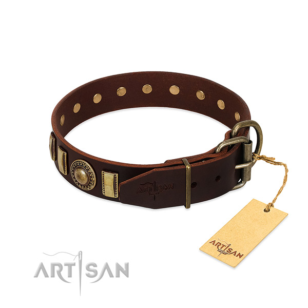 Fashionable full grain natural leather dog collar with rust-proof fittings