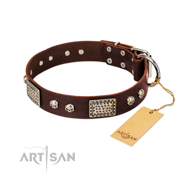 Easy adjustable natural genuine leather dog collar for daily walking your canine