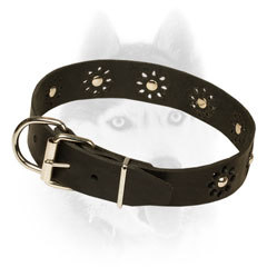 Firm Leather Siberian Husky Collar Equipped with studs of flowers
